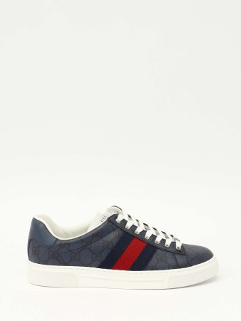 shoes фотография