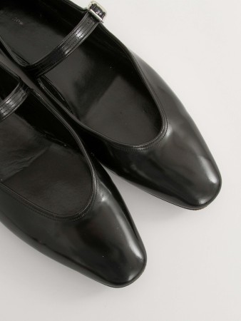 shoes фотография