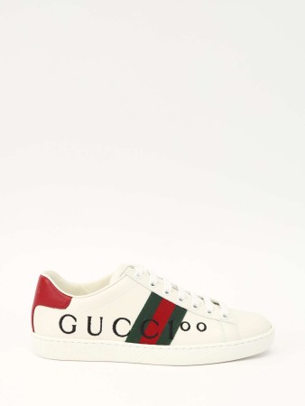 shoes фотография
