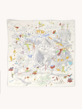 silk scarf фотография