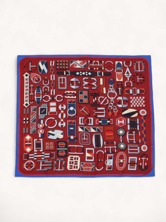 silk scarf фотография