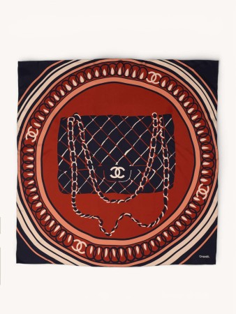 silk scarf фотография