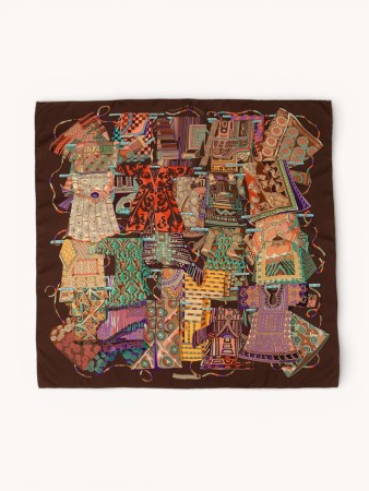 silk scarf фотография