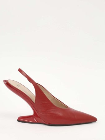 slingback pumps фотография