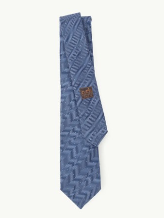 tie фотография