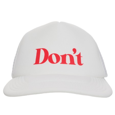 белая кепка с принтом 'don't' фотография