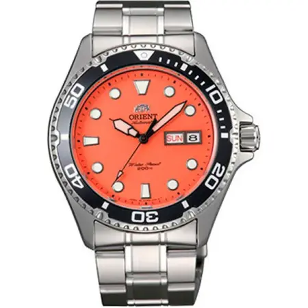 японские наручные мужские часы . коллекция diving sport automatic фотография