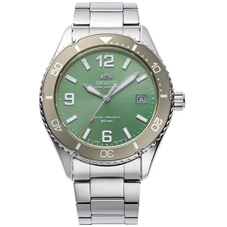 японские наручные мужские часы . коллекция sporty quartz фотография
