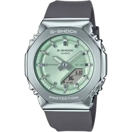 японские наручные женские часы . коллекция g-shock фотография